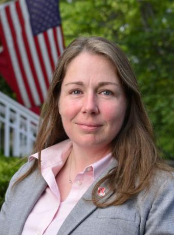 Ann Treadaway headshot